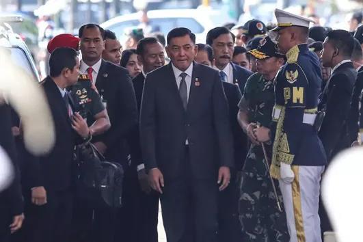 好多牛 印尼防长确认将采购中国歼-10战机，副防长：战机在印巴冲突中的表现是重要因素